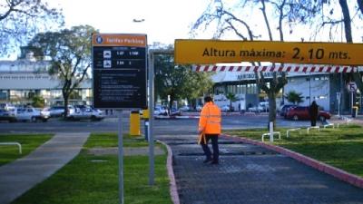 Inspectores de la Comuna Canaria exigen pagar tasa de circulación a taximetristas de Maldonado